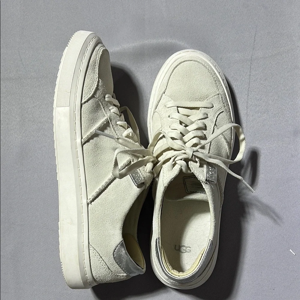 Ugg alameda shoes shoes